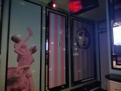 -欢乐迪KTV(南坪上海城店)