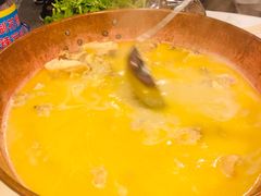 -鲜入围煮花胶鸡海鲜火锅