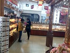 面包甜点陈列柜-鼎丰真(四马路店)