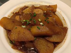 肉汁萝卜-松沪名灶·豆浆鱼头·新上海菜(飞航吾悦广场店)