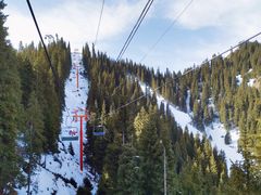 -丝绸之路山地度假区滑雪场
