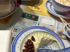 -广信牛奶甜品世家(台东店)