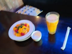 新鲜水果沙拉-bluefrog蓝蛙(皇庭广场店)