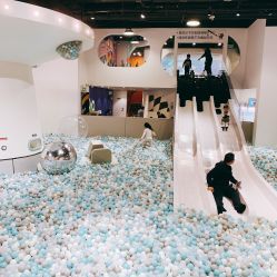 -MINI MARS KIDS CLUB亲子家庭中心(长宁天山店)