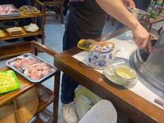 -地锅公社·现炒地锅鸡·地锅鱼·夜宵(罗锦路店)