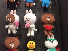 -LINE FRIENDS Garosu-gil Flagship Store