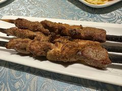 巴扎买卖提烤羊肉-巴扎美食·新疆菜·西域歌舞表演餐厅(新疆大厦店)