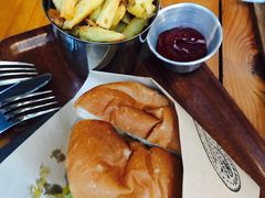 -BURGER BRO'S