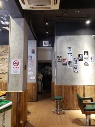 -PE SALON