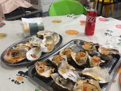 -蚝哥花姐湛江烤生蚝(美丽湾市场店)