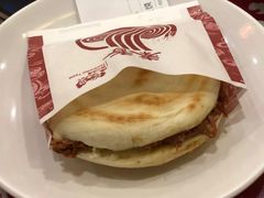 -秦香陕西食府(华贸天地店)