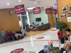 -雅悦齿科(顾村公园店)