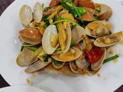 -岛中岛·海鲜大排档·万宁老字号(东澳店)