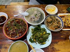 -朱大嘴肥肠血旺(福字街店)
