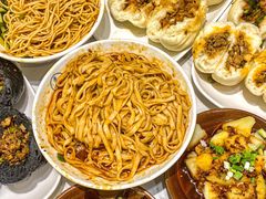 -李与白包子铺(桐梓林店)