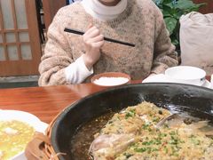 -阿瓦山寨·湘菜现炒·剁椒鱼头王(咸阳总店)