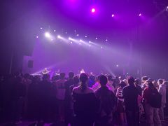 -瑞虹新天地月亮湾
