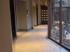 -忆江南·临江鱼馆