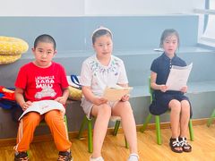 -蓝话筒·少儿成人演讲口才·主持朗诵·戏剧表演(大华第一坊店)
