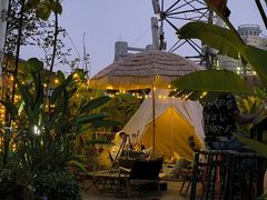 -拖板鞋咖啡旅行酒店(春熙路地铁站店)