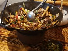 -富正毅三下锅(体育馆店)