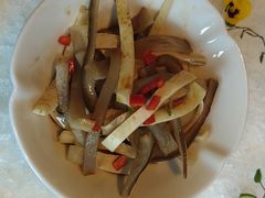 拌鱼唇丝-宣和一味·佛跳墙行馆(万象前海店)
