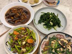 -乐禧母婴全自营月嫂(宝山店)