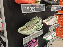 -NIKE上海青浦优选体验店