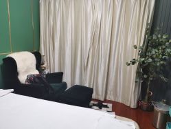 -Mamom club 慢会所(爱丁堡店)