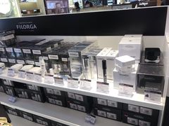 -中免(澳门机场免税店)