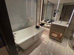 -深圳彭年万丽酒店