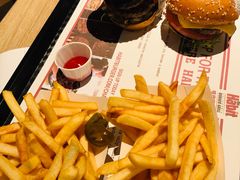 -The Habit Burger Grill 哈比特汉堡(复兴soho店)