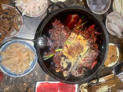 -艾嬢七八九老火锅(37年李子坝店)
