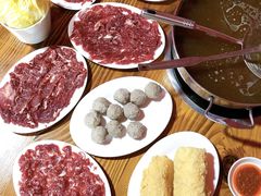 -一鼎牛鲜活牛肉城(晋江海峡国际食品城店)