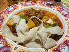 沙湾大盘鸡-塔哈尔·新疆盛宴(城西银泰店)
