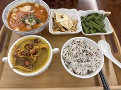 -苏州雏渐肥月嫂