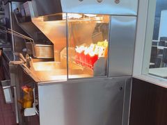 -麦当劳(深圳北站高铁店)