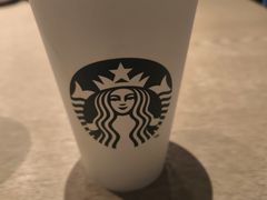 -星巴克臻选(上海合生汇1F店)