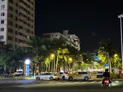 -海大南门夜市(海富街店)