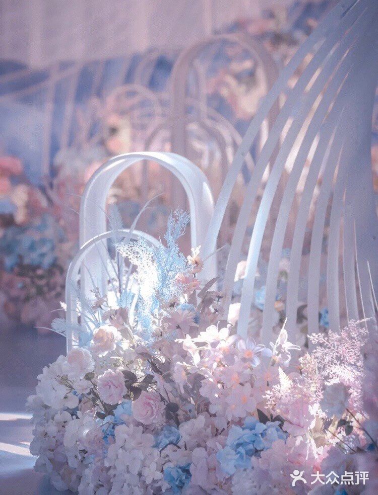 蓝粉色少女心婚礼现场[吐]