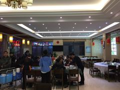 大堂-自游人·美食一楼·地道徽菜(三十年名店)