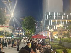 -詹爷爷乌节路街头冰淇淋
