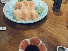 青岛最厚三文鱼-半藏居酒屋(香港花园店)