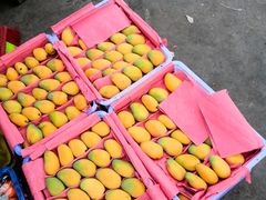 -昆明东站水果交易市场