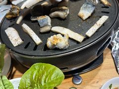 -青瓦餐厅·生鱼片·韩园烤肉(西塔店)