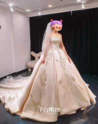 点击看大图 -予白婚纱礼服馆
