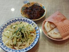-大嘻咹biangbiang面(历史博物馆店)