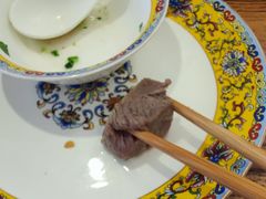 -毛辣果·贵州红酸汤牛肉火锅(西单店)
