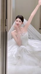 -艺憬婚纱礼服·造型(二七万达店)