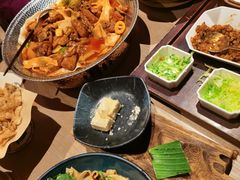-耶里夏丽·丝路国际·新疆餐厅(浦东区东方路店)